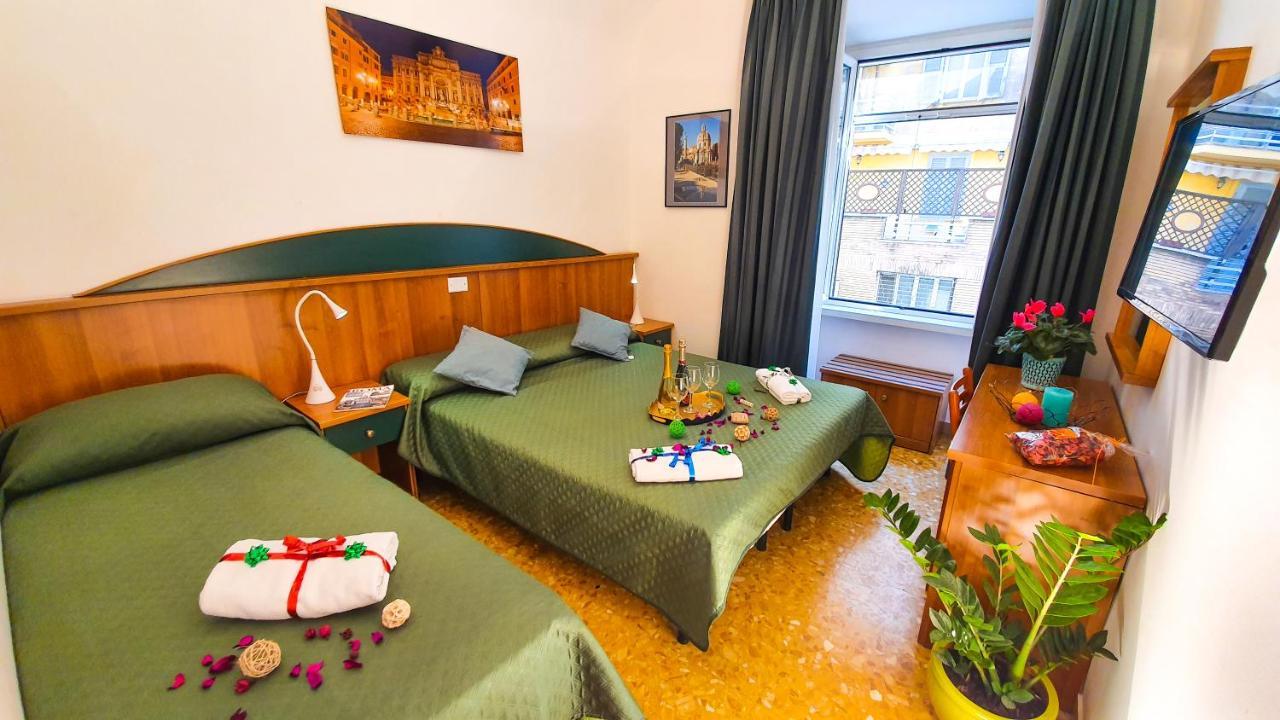Hotel A Casa Simpatia - A Richiesta Parcheggio Gratuito ! Rom Exterior foto